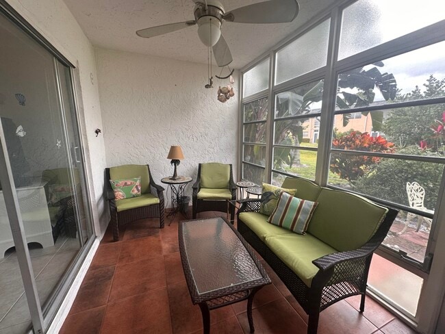 Building Photo - 2950 SE Ocean Blvd