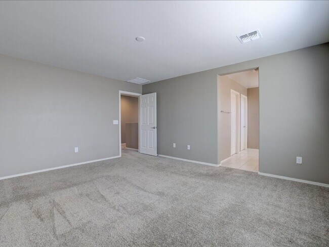 Building Photo - 6568 E Via Arroyo Azul