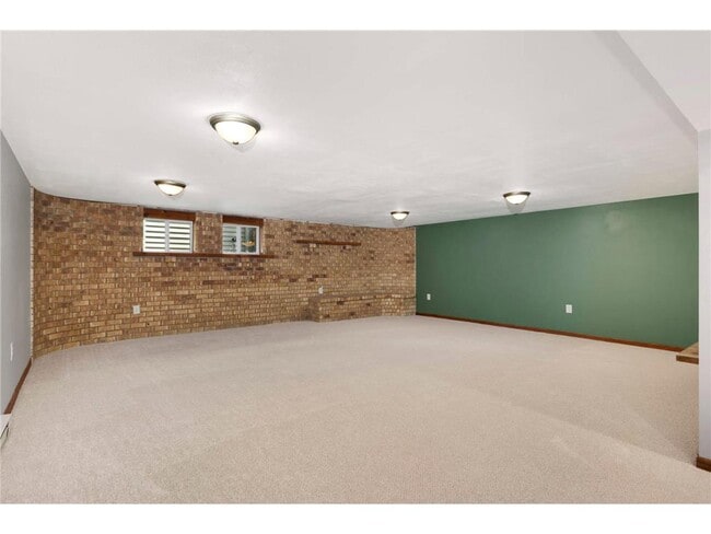 Building Photo - 8666 Windward Cir