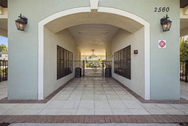 Building Photo - 30138 Southwell Ln