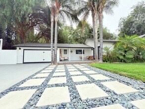 Building Photo - Luxury 3-Bedroom + Bonus Room Home in Gated Shadow Hills Community – Short & Long Term Available