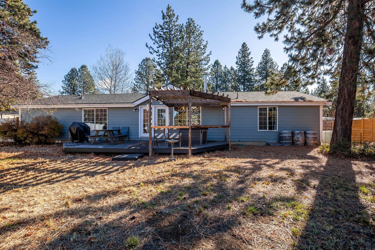 Building Photo - 60289 Cinder Butte Rd