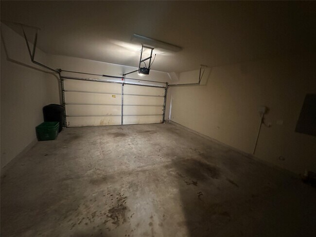 Building Photo - 2021 Fannin Station