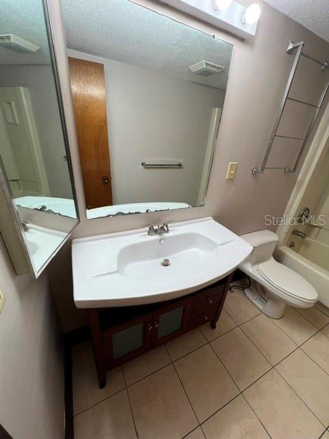 Building Photo - 808 Pinewood Ct