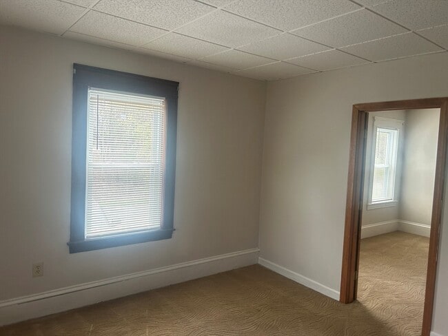 Building Photo - 1236 Mammoth Rd