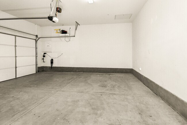 Building Photo - 29752 Wolf Glen Ct
