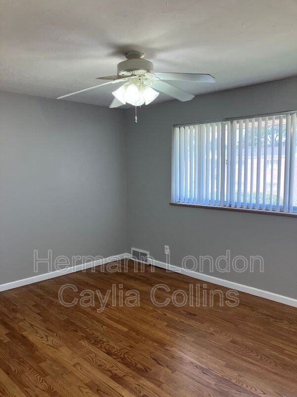 Building Photo - 7406 Olian Dr