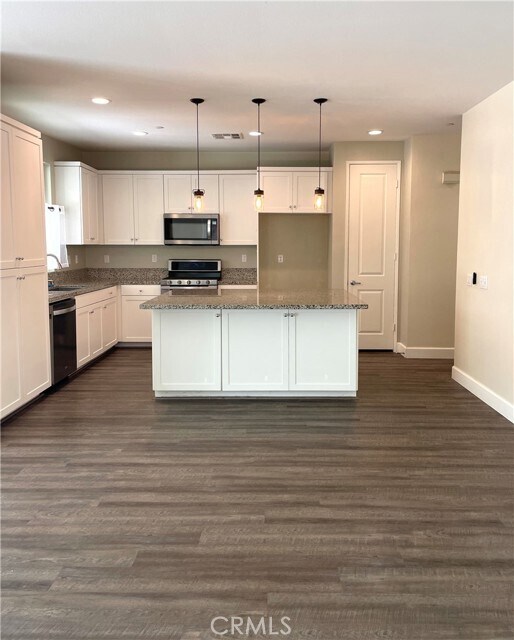 Building Photo - 30589 Ticonderoga Ct