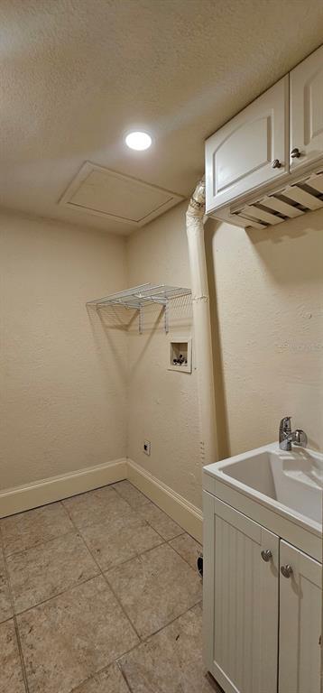 Building Photo - 2871 Coral Way