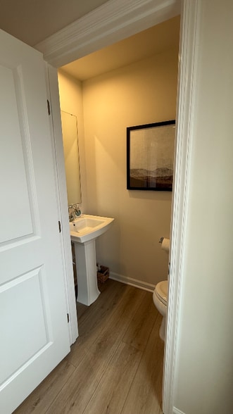 Building Photo - 109 Packett Ct