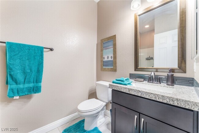 Building Photo - 1506 Visible Ave