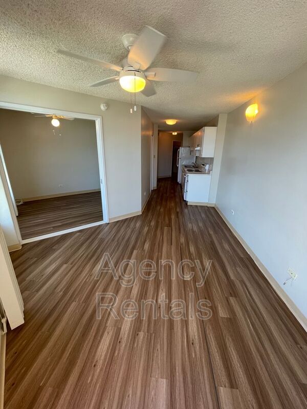 Building Photo - 1031 Maunaihi Pl