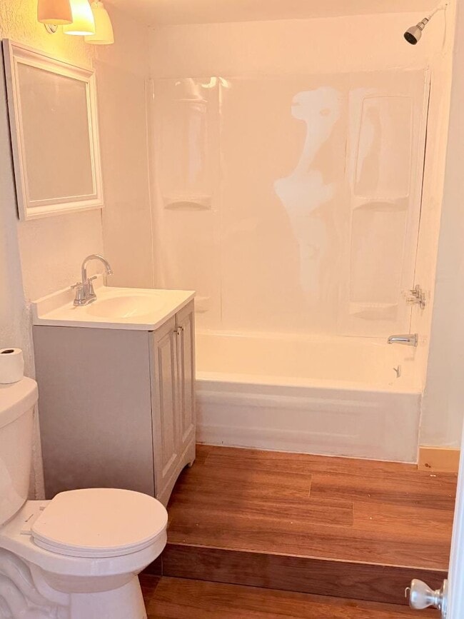 Building Photo - 5103 Philip Ave