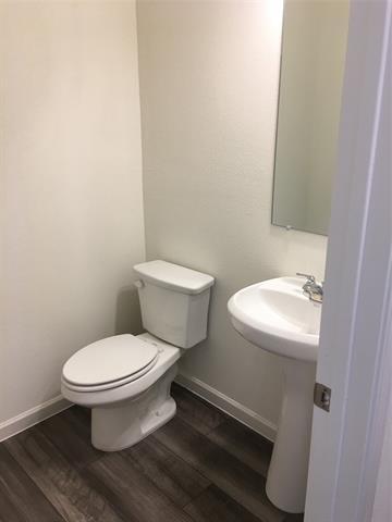 Building Photo - 1661 Hossler Trl