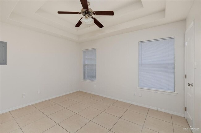 Building Photo - 14 Horsetail Falls