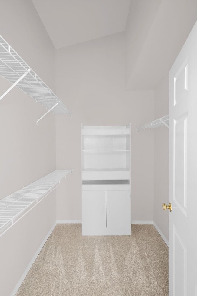 Building Photo - 3 Bedroom 2.5 Bath Redmond Townhouse