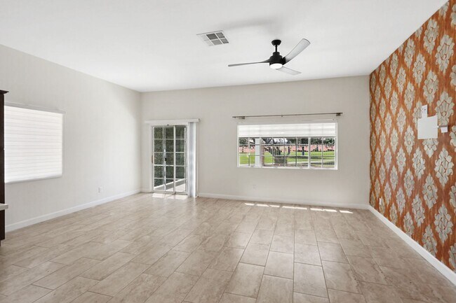 Building Photo - 55+ Age Restricted Los Prados Golf Communi...