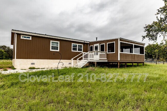 Building Photo - 413 Co Rd 6812