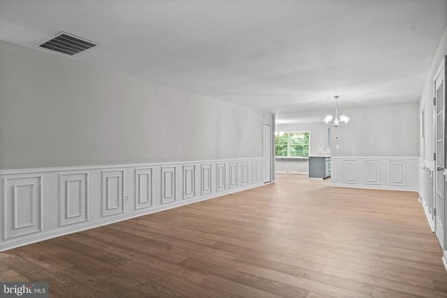 Building Photo - 7795 Penn Manor Ct