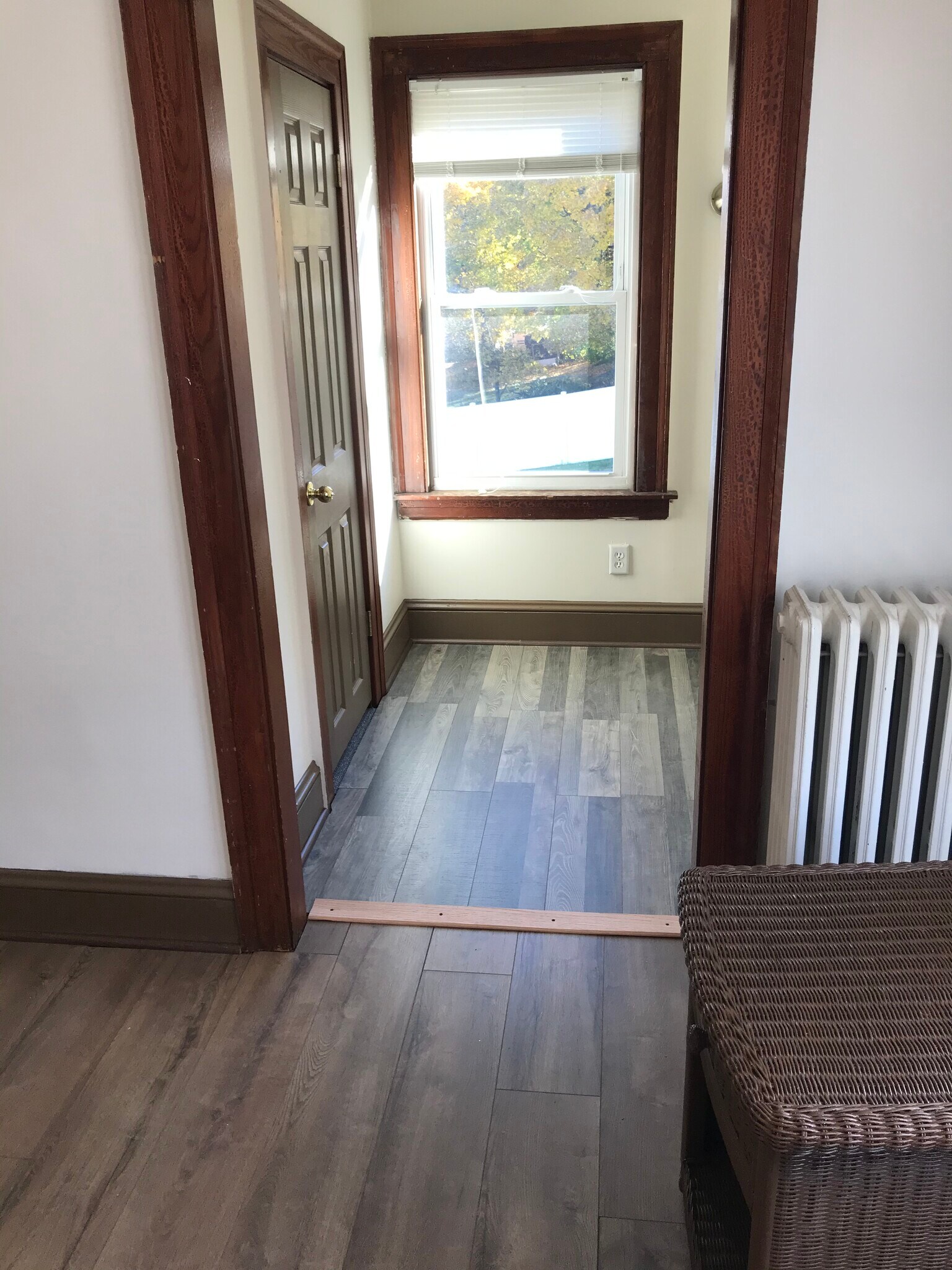 1st bedroom - 89 View St