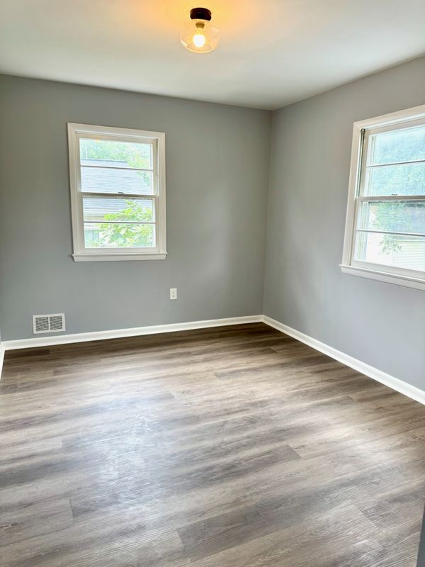 Building Photo - 4917 Manheim Ave