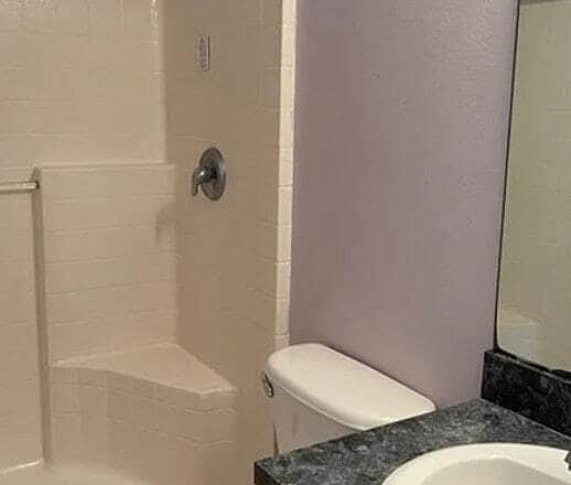 Building Photo - 7926 105th Ct