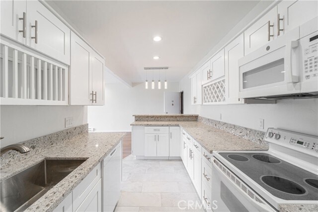 Building Photo - 314 Miraleste Dr