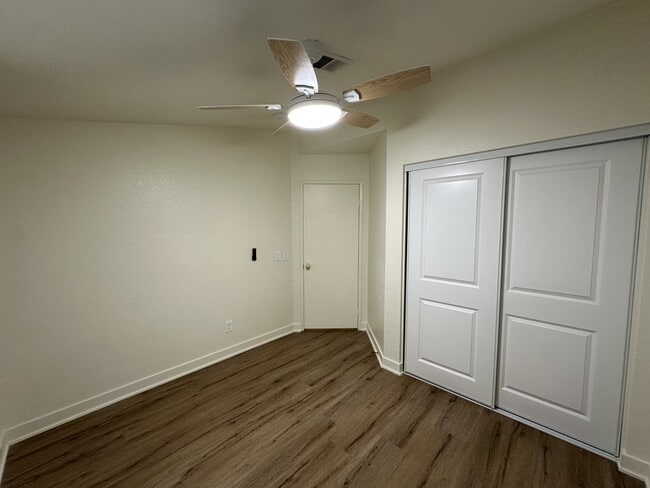 Building Photo - 15819 Antelope Dr