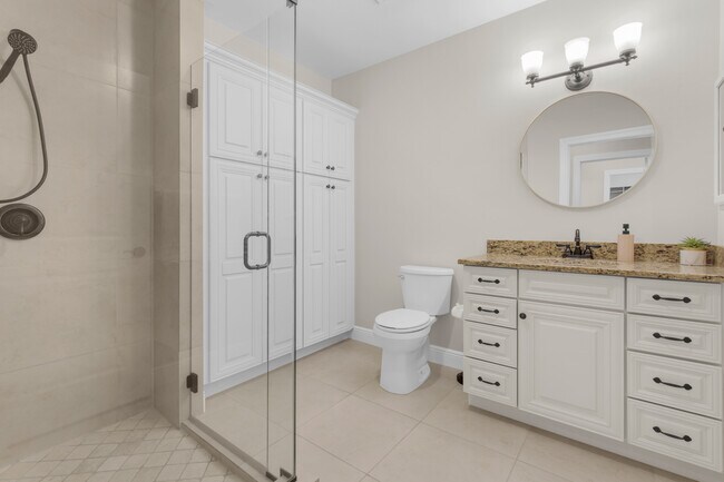 Building Photo - 4400 Vanda Dr