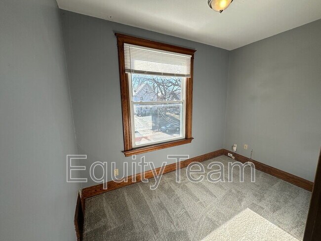 Building Photo - 2618 Ida Ave