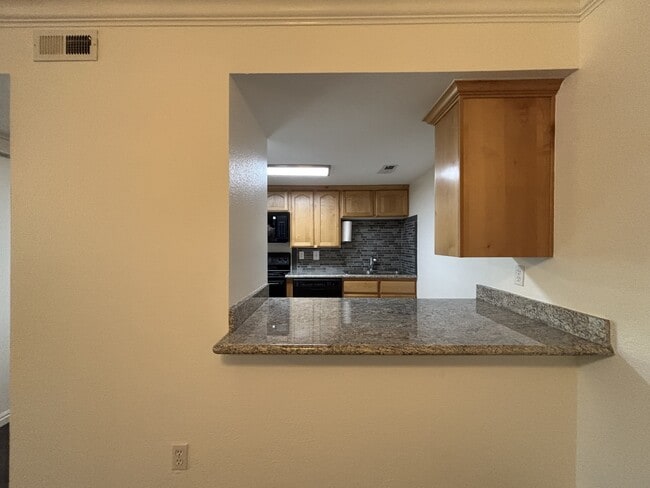 Building Photo - 5700 S 900 E