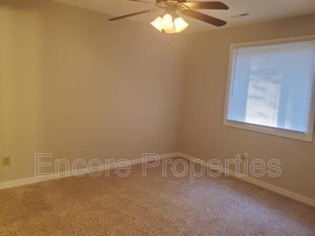 Building Photo - 7305 Leesville Rd