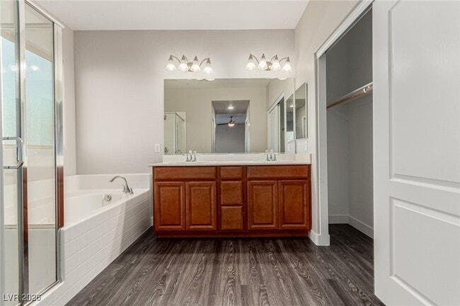 Building Photo - 788 Forest Peak St