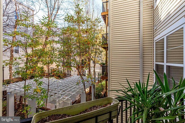 Building Photo - 1201 East-West Hwy