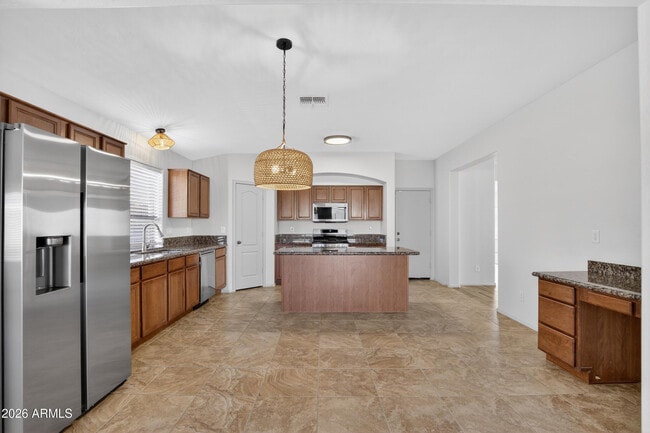 Building Photo - 17662 W Charter Oak Rd