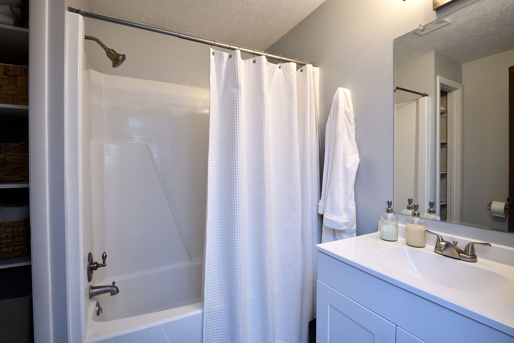 Building Photo - 1823 Koran Ave NW