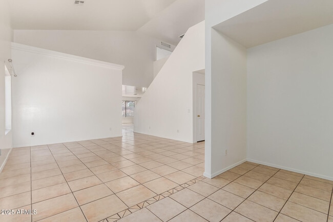 Building Photo - 12391 W Glenrosa Ave