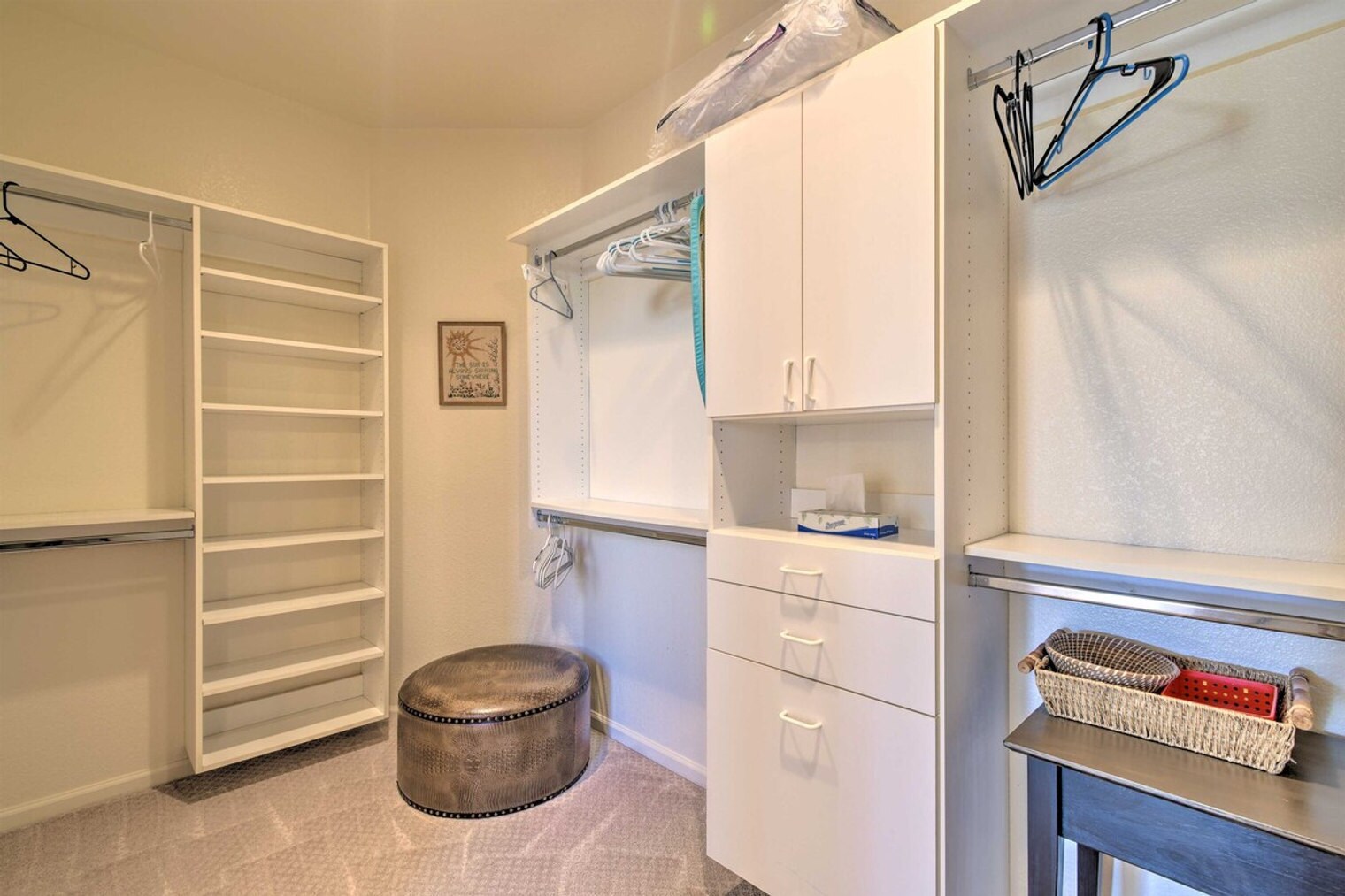 Building Photo - 15999 W Cambridge Ave