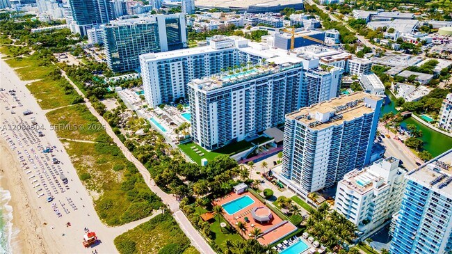 Building Photo - 2401 Collins Ave