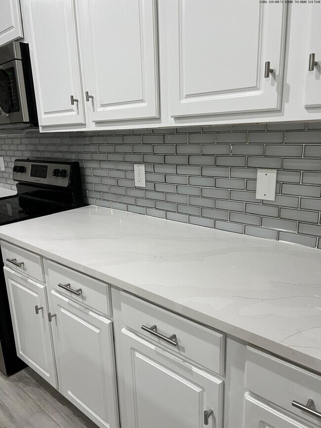 Building Photo - 114 N Camellia Grove Cir