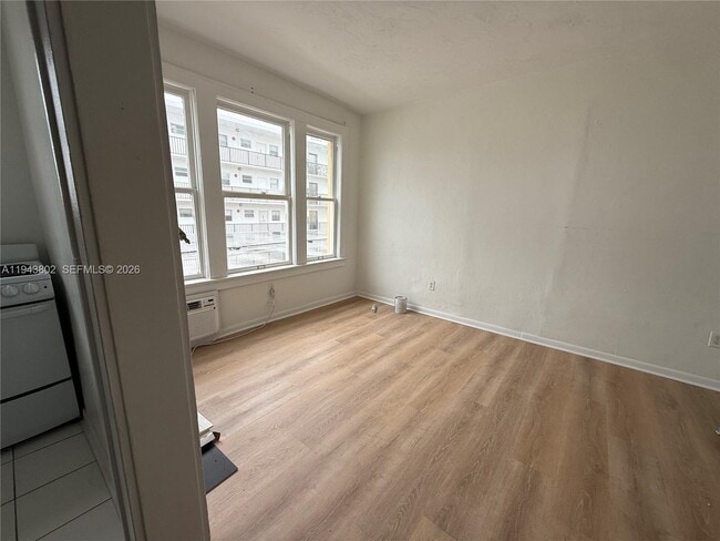 Building Photo - 1615 Pennsylvania Ave