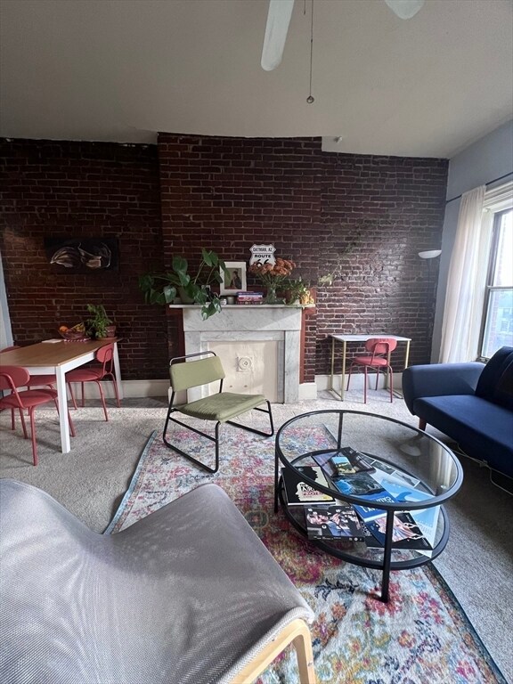 Building Photo - 656 Tremont St