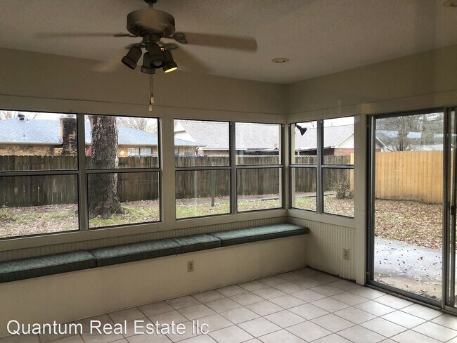 Building Photo - 3 br, 2 bath House - 10114 CAMBRIDGE PL