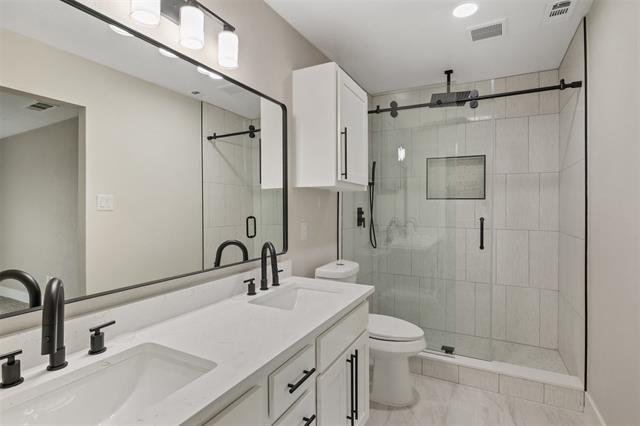 Building Photo - 10720 Pagewood Dr