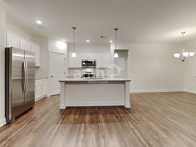 Building Photo - 5045 Hudson Vly Dr