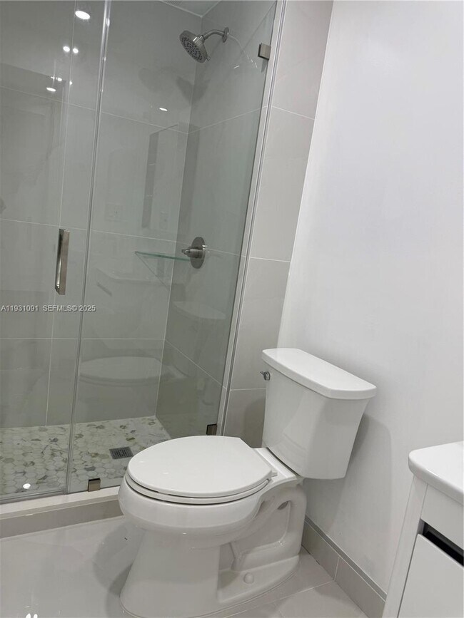 Building Photo - 2321 NW 85th Ave