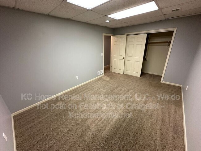 Building Photo - 10850 W 207th St