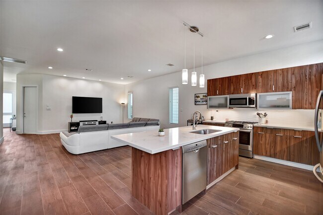 Building Photo - 5507 Robusto Pl