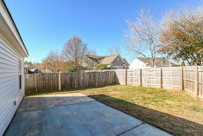 Building Photo - 1007 Kansas City Dr