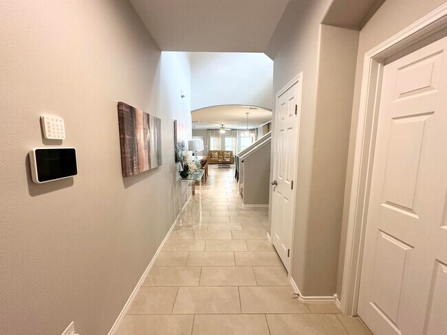 Building Photo - 310 Baywater Hill Ln